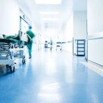 Πέθανε ο 22χρονος που κατάπιε αμάσητο ένα μπέργκερ