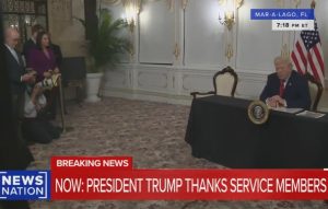 «Είσαι ηλίθια; Είσαι ένας ηλίθιος άνθρωπος;» – Νέα επίθεση Τραμπ εναντίον δημοσιογράφου