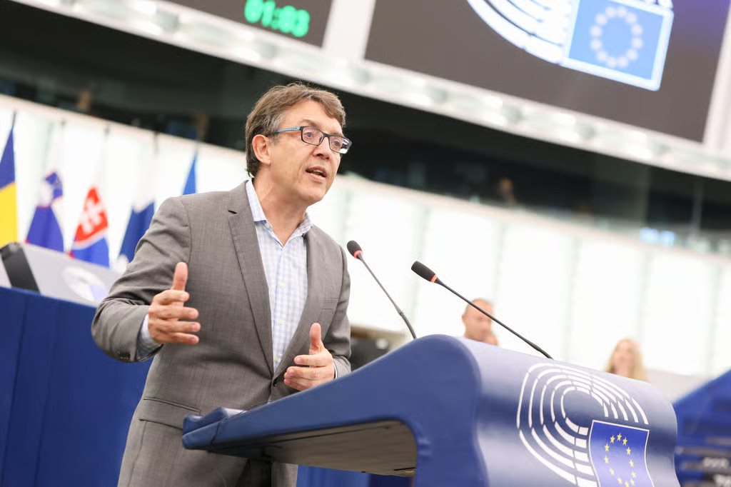 Η νέα αριθμητική δείχνει ότι η ακροδεξιά πτέρυγα Ευρωβουλής «ξεμπλοκάρει» τις νέες γονιδιωματικές τεχνικές