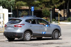 Βόλος: Ο λιμενικός που έχει συλληφθεί για ασέλγεια σε βάρος δύο ανήλικων μαθητών είχε πάρει 5.000 ευρώ για να μην κάνει ελέγχο σε πλοίο