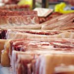 Στο 2% ο πληθωρισμός, πάνω 10% οι τιμές στο κρέας