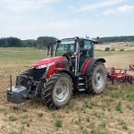 Ωριμάζει με νέα όψη η best seller σειρά τρακτέρ Massey Ferguson 5M - Profi