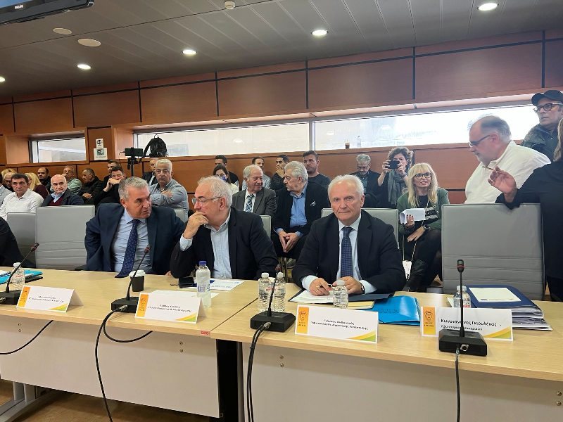 Ευλογιά και πληρωμές στο επίκεντρο επίσκεψης Ανδριανού στη Δράμα