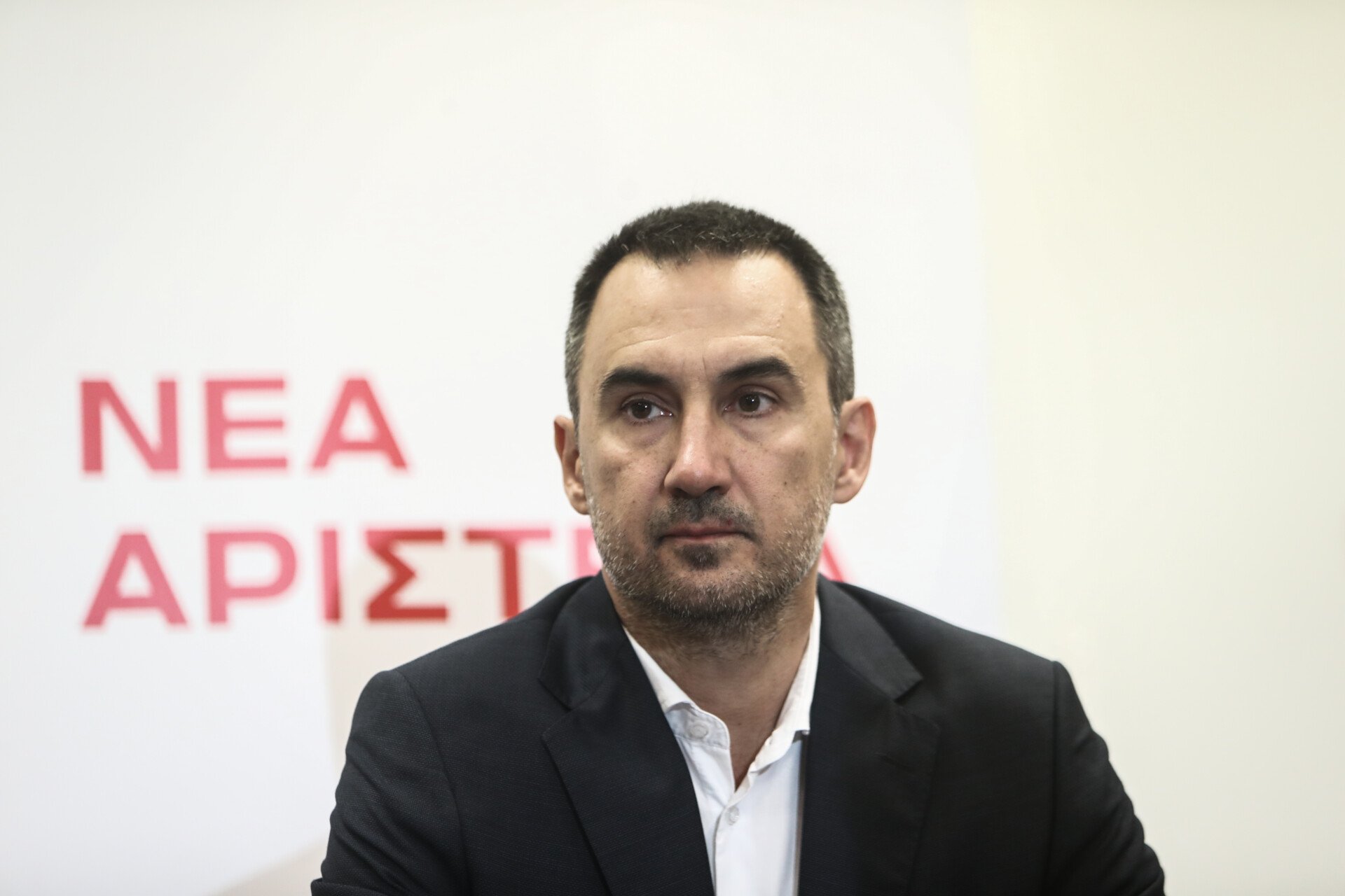 Κάτι ψήνεται στην κεντροαριστερά - Στον Κακλαμάνη ο Χαρίτσης