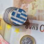 Προϋπολογισμός 2026: Ενίσχυση του εισοδήματος και μείωση των φορολογικών βαρών για τη μεσαία τάξη, τους νέους και τις οικογένειες με παιδιά