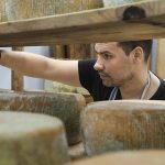 Μετσόβου Γεύσεις στο Ροδοτόπι Ιωαννίνων, δυναμικό rebranding για το ιστορικό τυροκομείο Μπούμπα