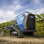 Ειδικεύονται σε οπωρώνες και αμπελώνες τα αυτόνομα ρομπότ R4 της CNH