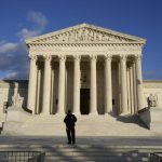 Το Ανώτατο Δικαστήριο ΗΠΑ εξετάζει τη νομιμότητα δασμών