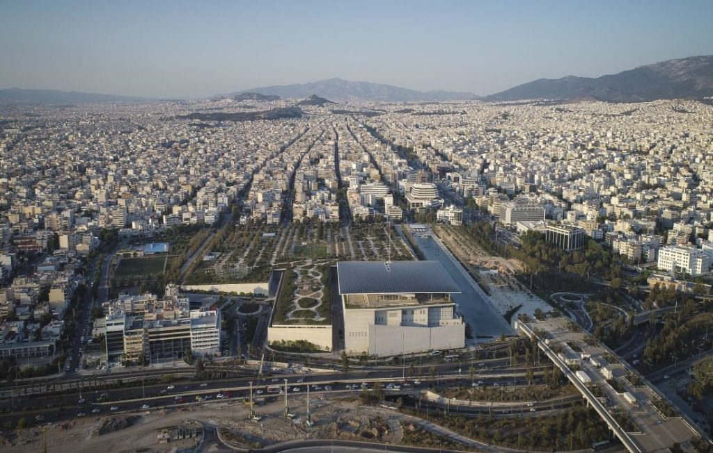 Επιστρέφει φόρους ακινήτων από το 2014 η ΑΑΔΕ