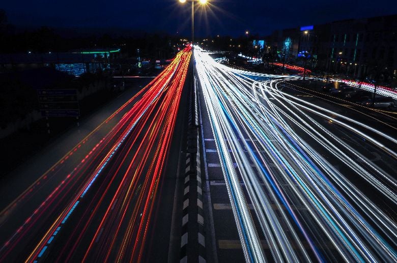 Ταυτοποιήθηκαν οι δύο οδηγοί μηχανών που έτρεχαν με πάνω από 250 χλμ ανά ώρα στην Αττική Οδό