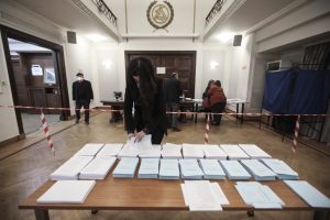 Άνοιξαν οι κάλπες για 46.878 δικηγόρους - Υπερτερούν οι γυναίκες