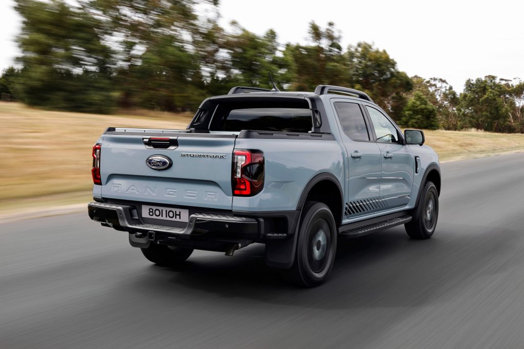 Την επανάσταση στη ρυμούλκηση φέρνουν τα pick-up Ford Ranger PHEV - Profi