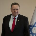 Ο υπουργός Άμυνας του Ισραήλ απειλεί να εντείνει τις επιθέσεις εναντίον της Χεζμπολάχ