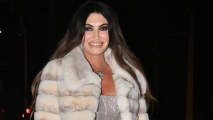 Όλα τα βλέμματα στην Κίμπερλι Γκίλφοϊλ και τους καλεσμένους της