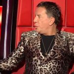 Έξαλλος ο Μαζωνάκης: «Θα τους σπάσω τα κεφάλια»