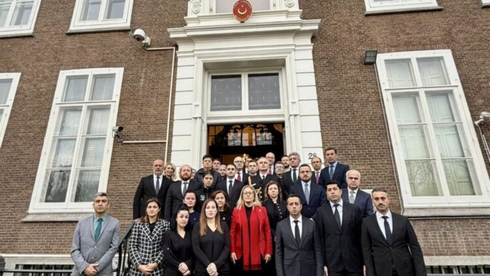 Nordic Monitor: Κέντρο πρακτόρων της MIT η τουρκική πρεσβεία στη Χάγη