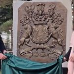 Μνημείο για την οικογένεια Σίνα στη Μοσχόπολη της Βορείου Ηπείρου