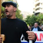 Πορεία διαμαρτυρίας αγροτών και κτηνοτρόφων προς το υπουργείο Αγροτικής Ανάπτυξης – «Ανεπίτρεπτο, να μένουν σε ομηρία και απλήρωτοι 600.000 οικογένειες»