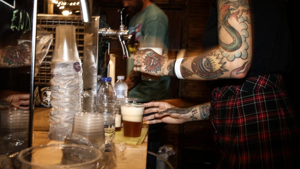 Αγρίνιο: Στο Νοσοκομείο 17χρονη μετά από κατανάλωση αλκοόλ