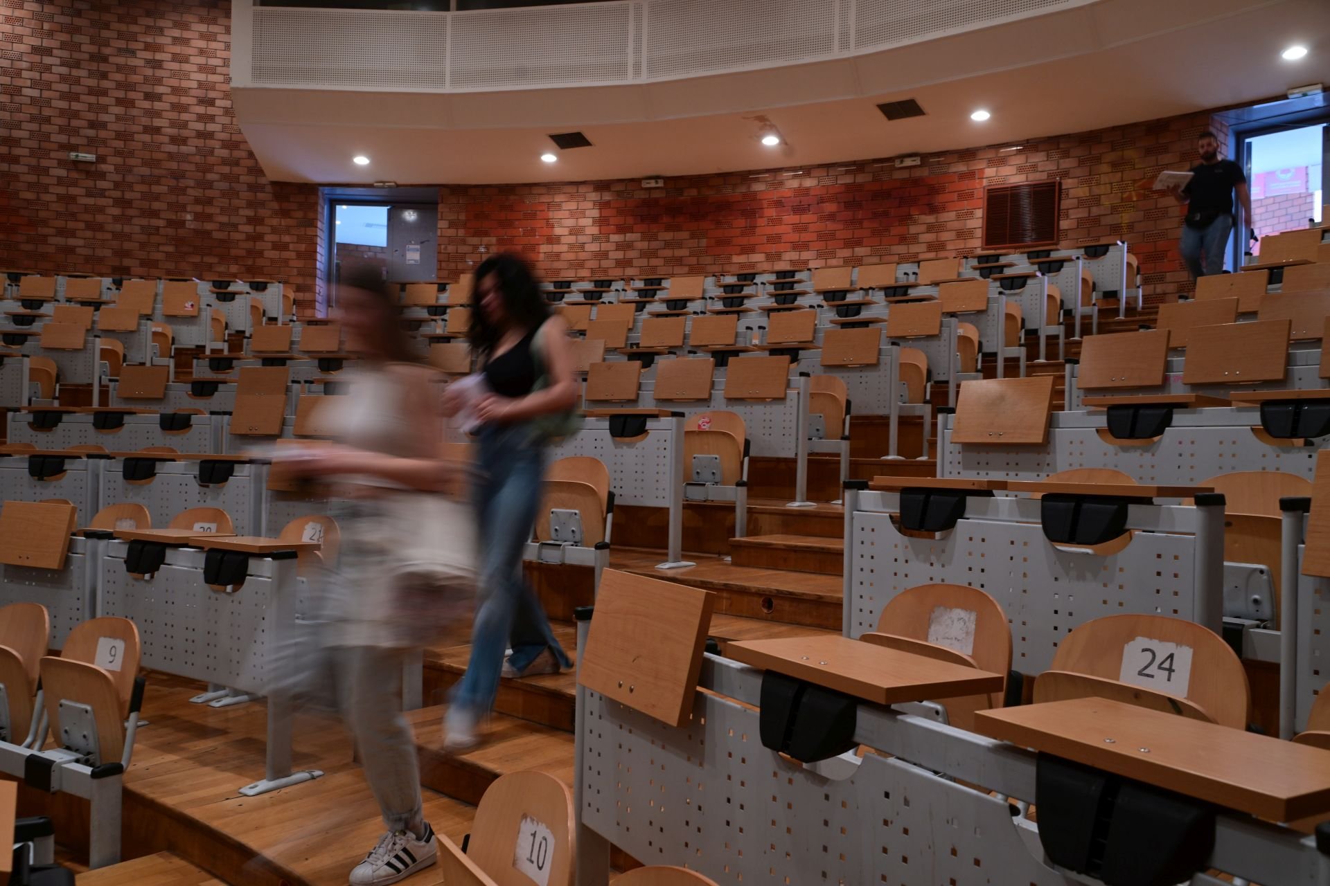 Τέλος χρόνου για τους αιώνιους φοιτητές - Έως 31 Δεκεμβρίου διαγράφονται σχεδόν 290.000