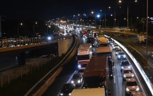 Μεθυσμένος οδηγός συνελήφθη να τρέχει με 230χλμ στην Αθηνών-Λαμίας