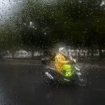 Καιρός: Βροχές και καταιγίδες θα εκδηλωθούν στο μεγαλύτερο μέρος της χώρας