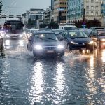 Προβλήματα από την ισχυρή βροχόπτωση σε Αττική και Τροιζηνία – Διακοπή κυκλοφορίας στην Ποσειδώνος, φούσκωσε ο Κηφισός