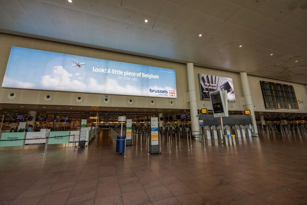 Παραλύει το Βέλγιο: Τριήμερη εθνική απεργία «μπλοκάρει» τρένα, αεροδρόμια, σχολεία