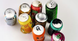 Κουτάκια αλουμινίου: Οι Έλληνες θέλουν να τα ανακυκλώσουν αλλά δεν ξέρουν πώς