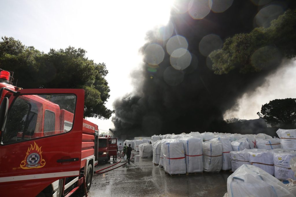 Έκρηξη στη ΒΙΠΕ Πατρών - Τραυματίστηκε εργαζόμενος