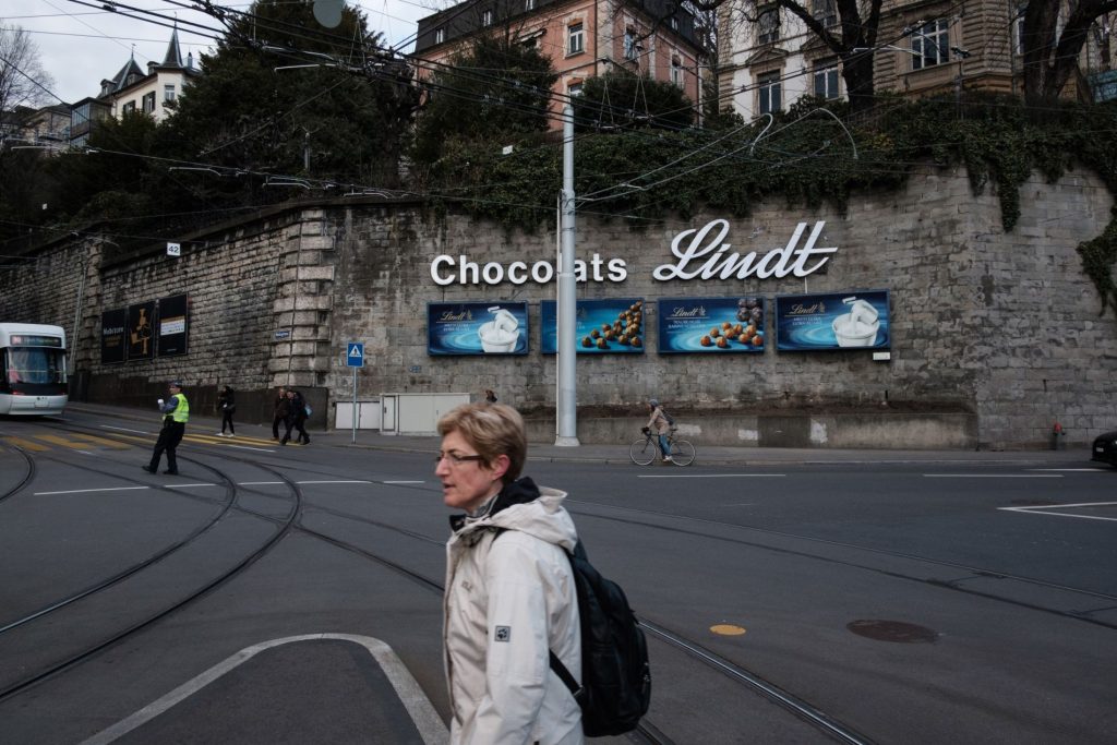 Με την Ελβετία είναι αλλιώς: Μείωση των αμερικανικών δασμών στο 15%