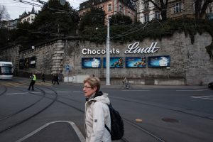 Με την Ελβετία είναι αλλιώς: Μείωση των αμερικανικών δασμών στο 15%