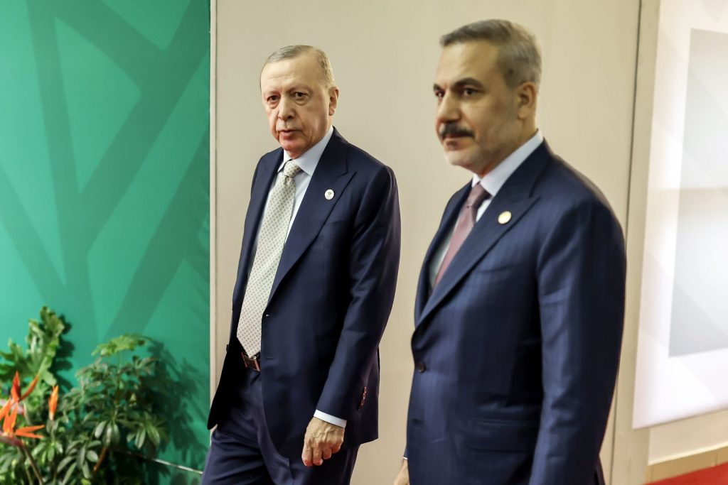 Τουρκική οργή για τη συμφωνία ΑΟΖ Κύπρου–Λιβάνου