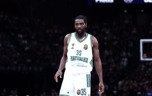 Κένεθ Φαρίντ: Τρέλα για τον «Manimal» στα αποδυτήρια του Παναθηναϊκού