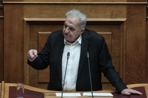 Αλέκος Φλαμπουράρης: Ο άνθρωπος πίσω από τον Τσίπρα - Η ζωή, η πορεία και το παρασκήνιο