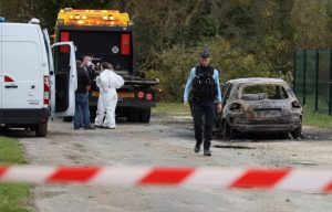 Πέντε τραυματίες από την επίθεση οδηγού σε πεζούς και ποδηλάτες στο Ολερόν της Γαλλίας