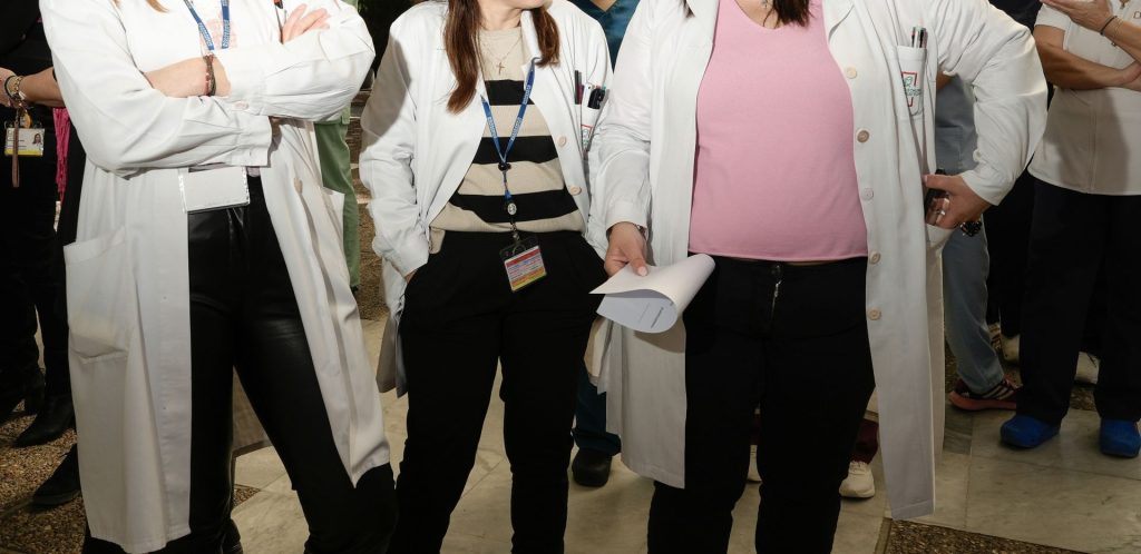 Αποκαλυπτική έκθεση ΟΟΑΣΑ: Εξάγουμε γιατρούς, εισάγουμε εργάτες