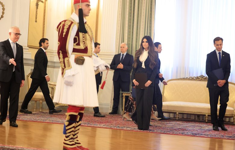 Η Κίμπερλι Γκίλφοϊλ υπέβαλε τα διαπιστευτήριά της στον Πρόεδρο της Δημοκρατίας – Δείτε φωτογραφίες