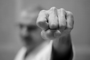 Λάρισα: Άγρια επίθεση κατά Αντιδημάρχου από σύζυγο δημοτικής υπαλλήλου