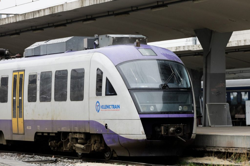 Η αμαξοστοιχία IC 56 της Hellenic Train ακινητοποιήθηκε για σχεδόν δύο ώρες στη Μαλακάσα