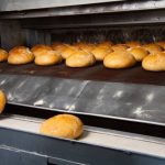 Οι φούρνοι αύξησαν το αλάτι στο ψωμί παρά το πρωτόκολλο με ΕΦΕΤ για μείωση