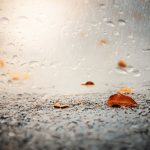 Αυξημένες νεφώσεις και σποραδικές καταιγίδες σε όλη την επικράτεια της χώρας