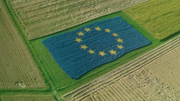 Συμφωνία για τον προϋπολογισμό ΚΑΠ, στα 53,3 δις ευρώ για το 2026