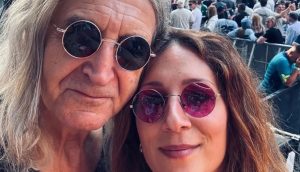 Νίκος Καρβέλας: Το τρυφερό στιγμιότυπο με τον τριών ετών γιο του - Παίζουν πιάνο και λιώνουν το Instagram