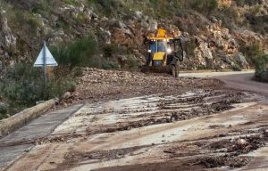 Δύσκολη η νύχτα στα Βόρεια Τζουμέρκα – Εγκλωβισμένοι σε ξενοδοχείο στους Μελισσουργούς