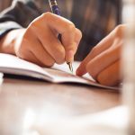 Χίος: Καθηγήτρια ασκεί σωματική βία σε μαθητές – Προσωρινή παύση καθηκόντων