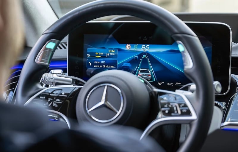 Εντατικές δοκιμές σε ακραίες καιρικές συνθήκες πραγματοποιεί η Mercedes-Benz