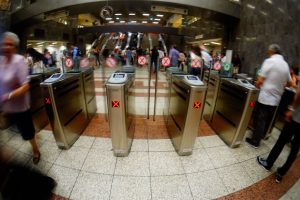 AI στο μετρό: Οι «έξυπνες κάμερες» θα πιάνουν τους τζαμπατζήδες στα πράσα