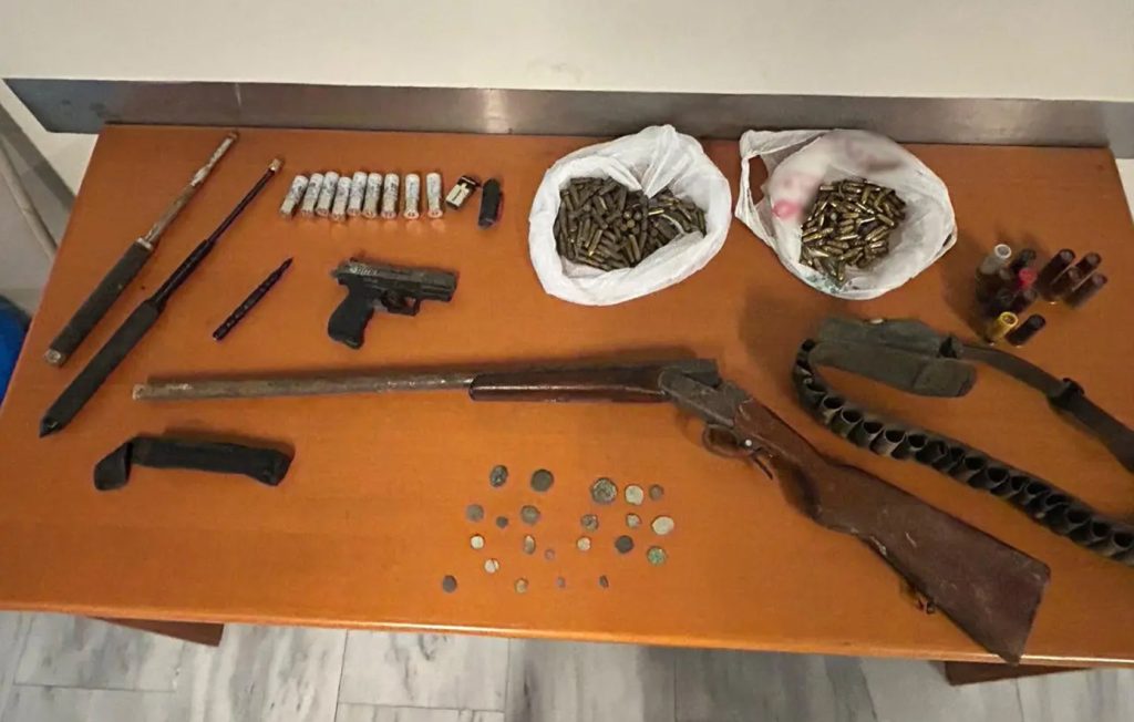 Μακελειό στα Βορίζια: Σε πλήρη εξέλιξη οι αστυνομικές έρευνες σε οικίες και στάβλους – Εξετάζονται άτομα και ελέγχονται οχήματα