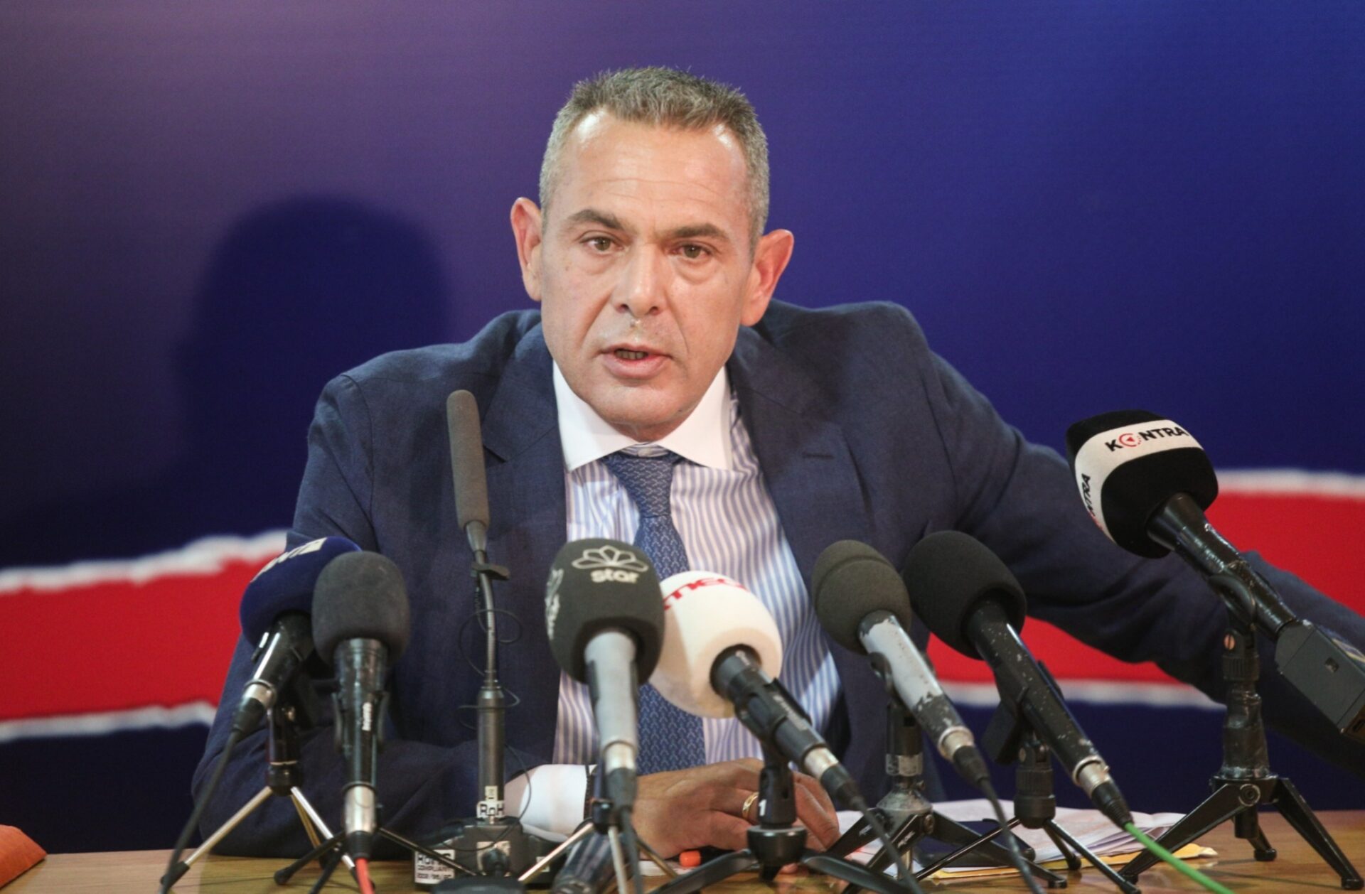 Πυρά Καμμένου σε Σαμαρά: Συνιστά την πολιτική εκδοχή του αρχαιότερου επαγγέλματος του κόσμου